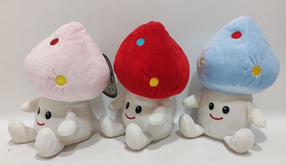 Tiga rekaman warna bergerak jamur kiri dan kanan listrik mainan mewah boneka kenyamanan lunak