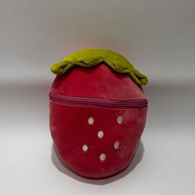 Mainan Plush Cute Dipenuhi Dengan Zipper Bentuk Strawberry Babi Kecil